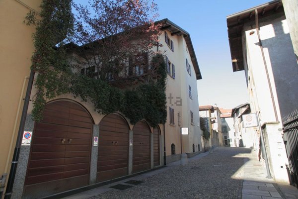 ufficio in vendita ad Arona