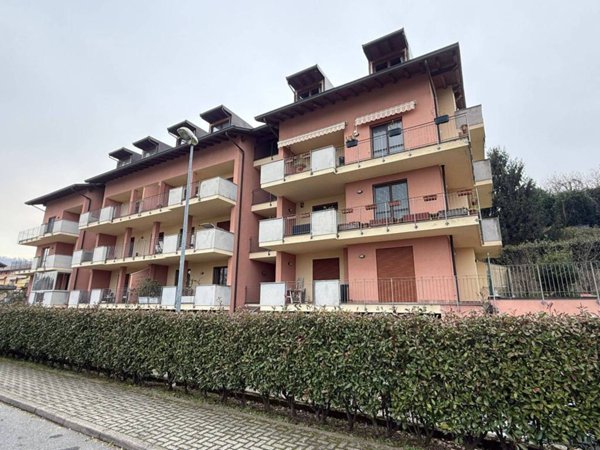 appartamento in vendita ad Arona