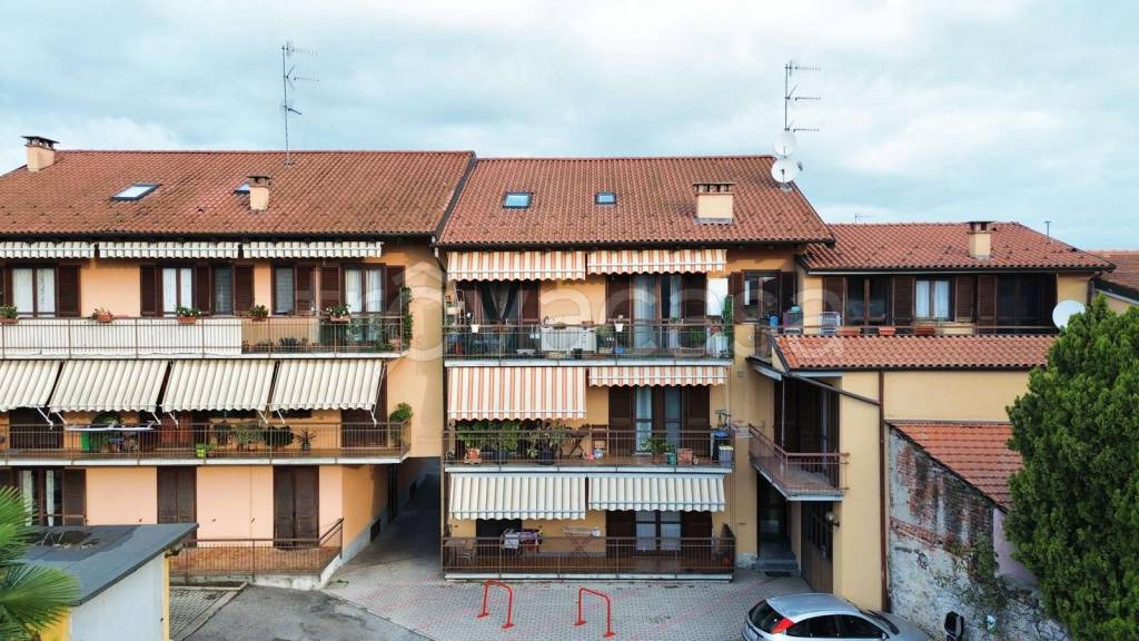 appartamento in vendita ad Arona