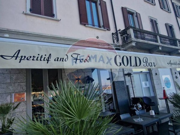 negozio in vendita ad Arona