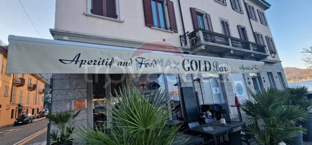 negozio in vendita ad Arona