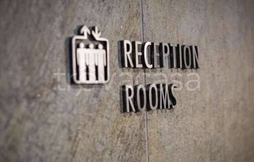 negozio in vendita ad Arona