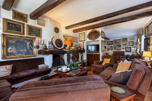 casale in vendita ad Arona