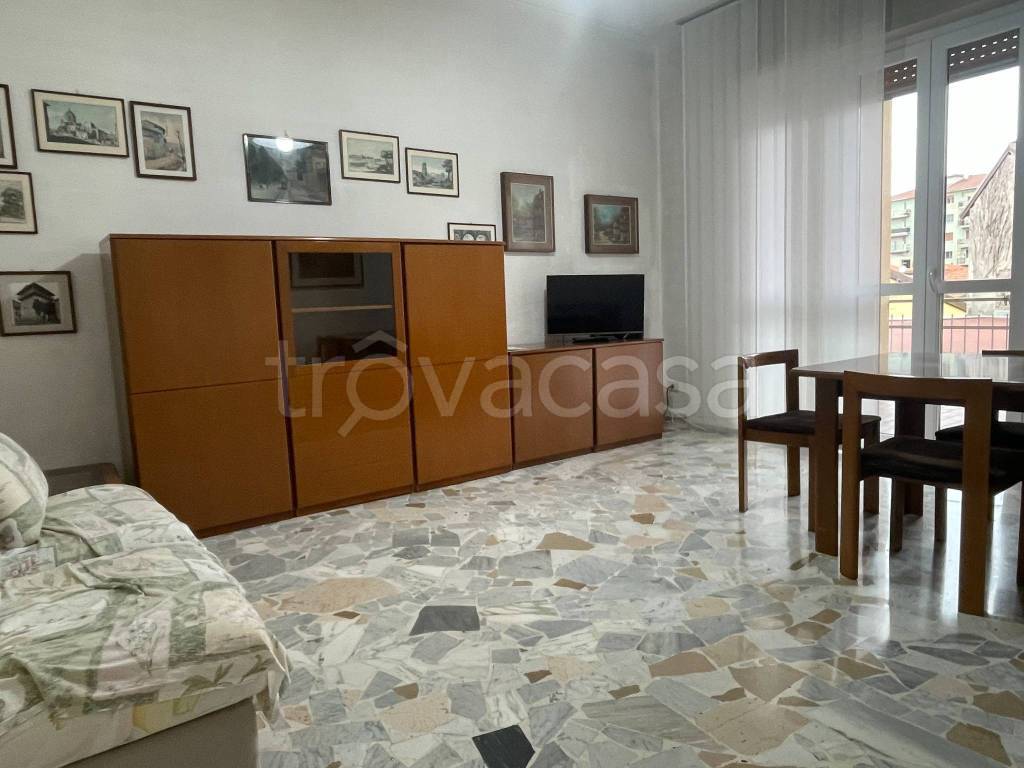 appartamento in vendita ad Arona