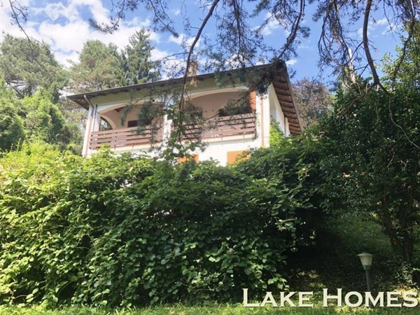 casa indipendente in vendita ad Arona