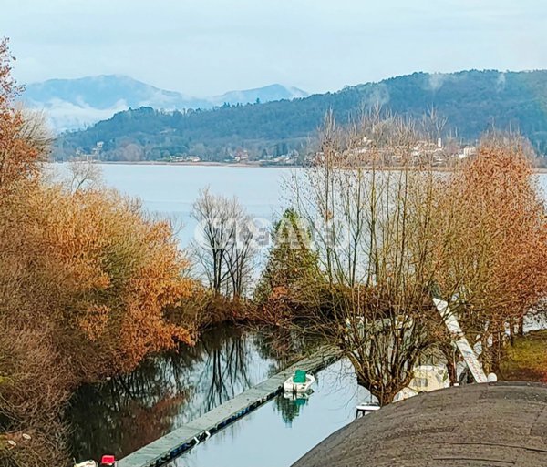 appartamento in vendita ad Arona