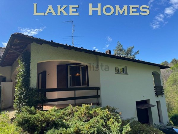 casa indipendente in vendita ad Arona