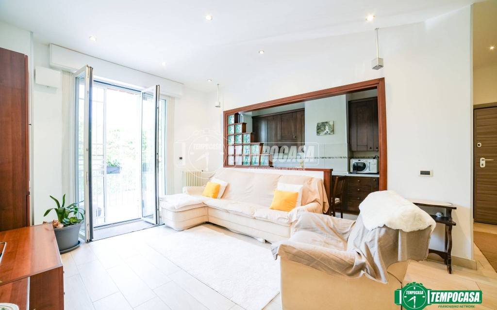 appartamento in vendita ad Arona