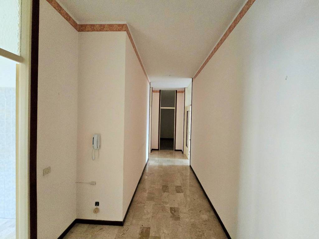 appartamento in vendita ad Arona