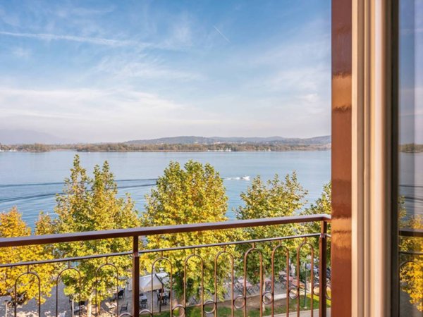 appartamento in vendita ad Arona