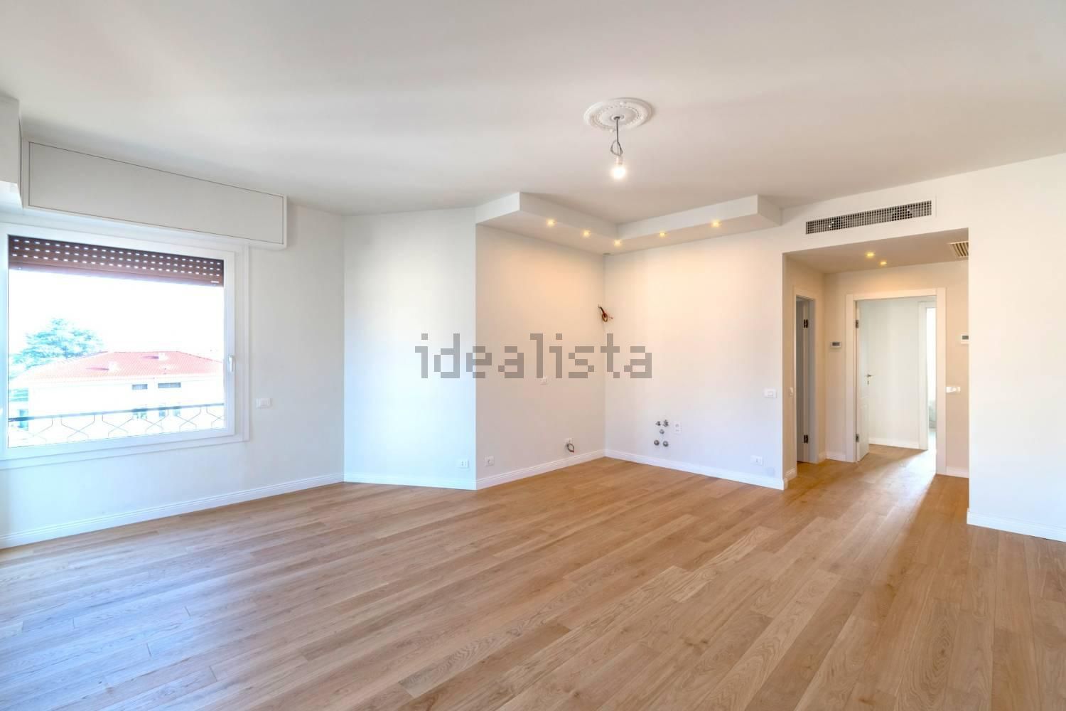 casa indipendente in vendita ad Arona