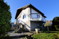 casa indipendente in vendita ad Arona