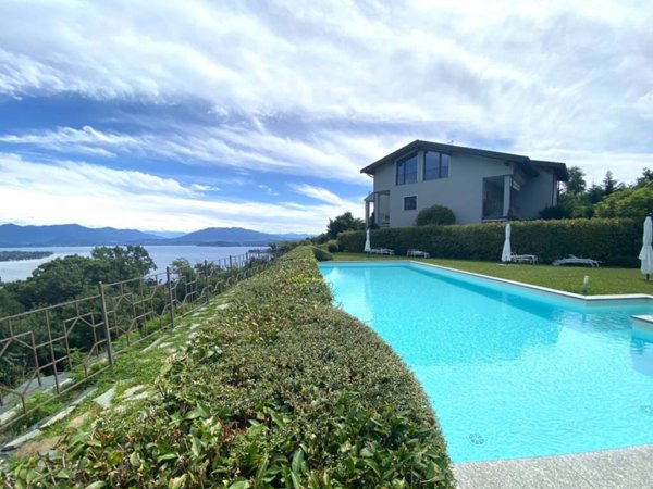 appartamento in vendita ad Arona