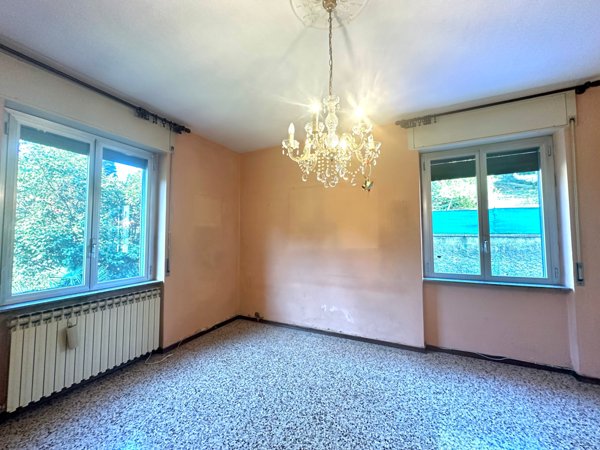 appartamento in vendita ad Arona in zona Dagnente