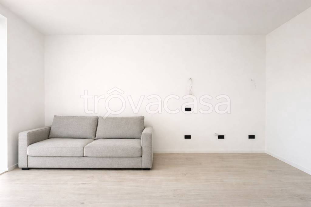 appartamento in vendita ad Arona