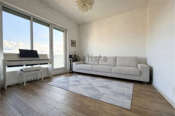 appartamento in vendita ad Arona