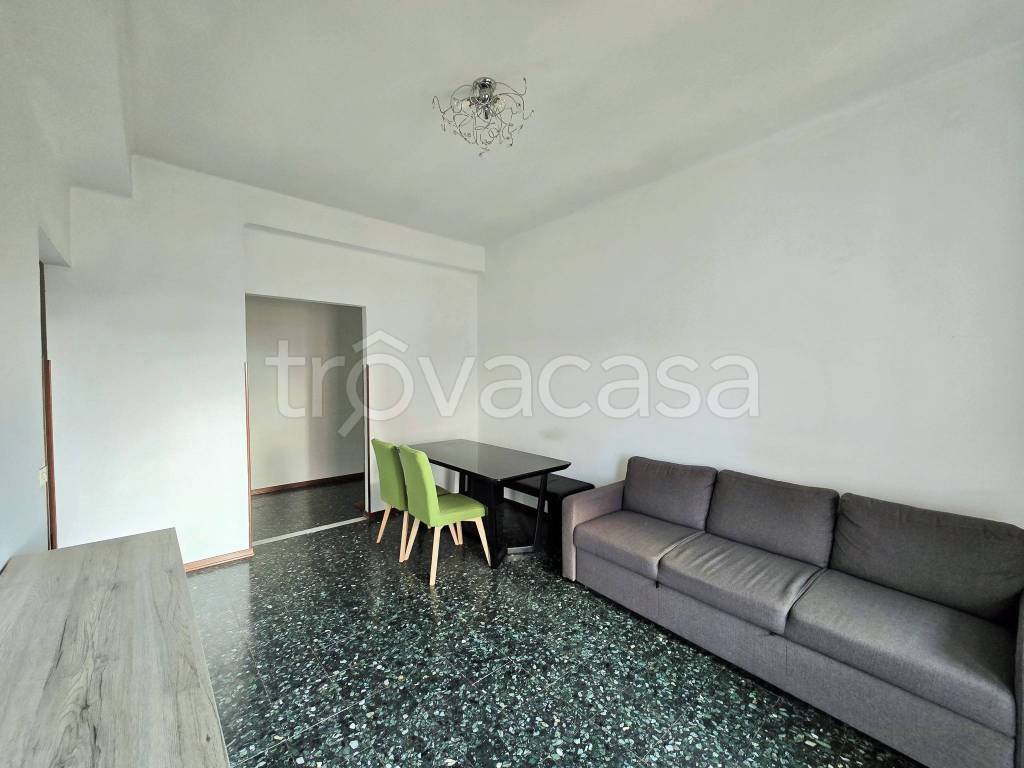 appartamento in vendita ad Arona