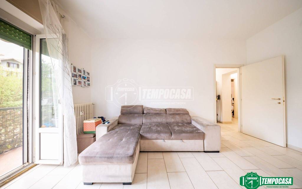 appartamento in vendita ad Arona