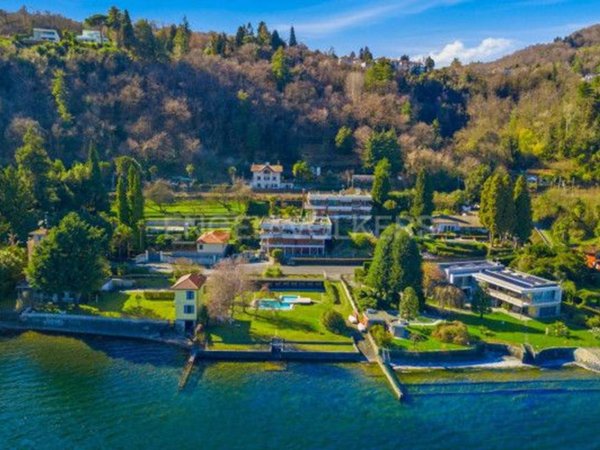 appartamento in vendita ad Arona