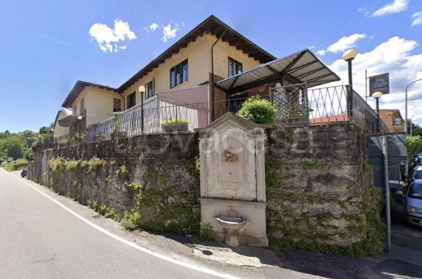 appartamento in vendita ad Arona