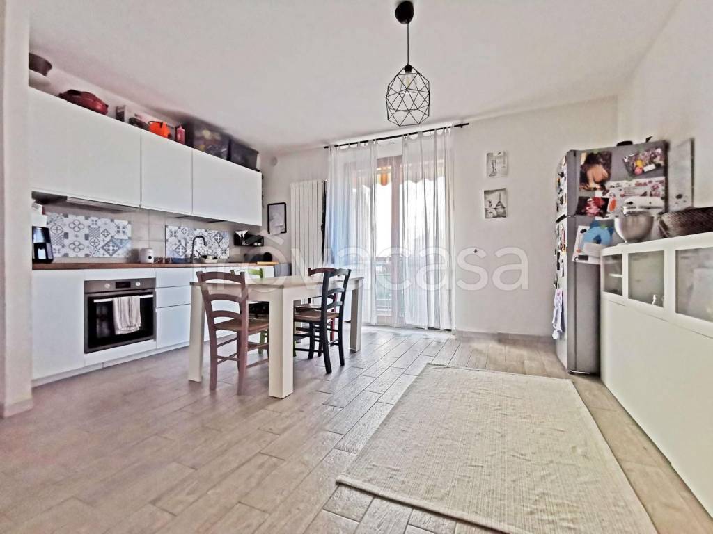 appartamento in vendita ad Arona