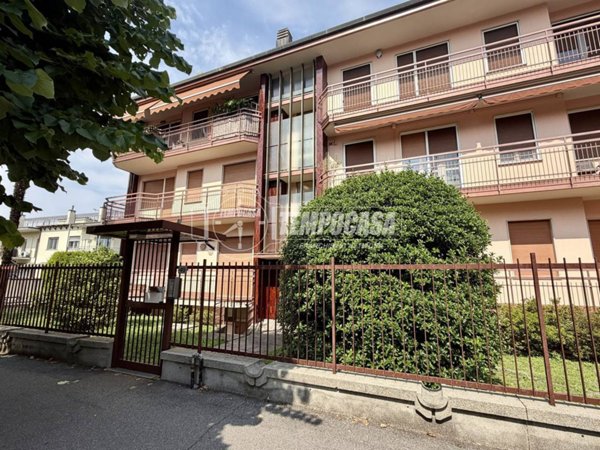 appartamento in vendita ad Arona
