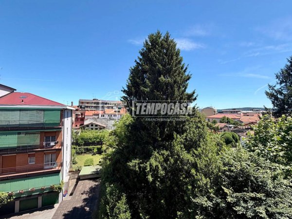 appartamento in vendita ad Arona