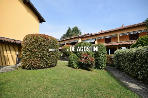 appartamento in vendita ad Arona in zona Mercurago