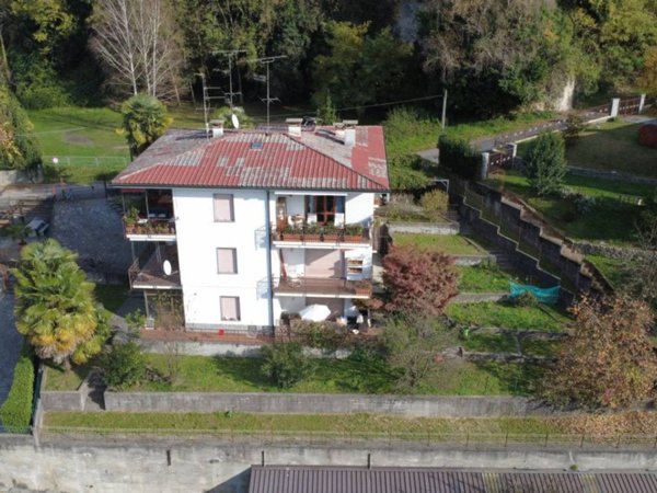 casa indipendente in vendita ad Arona