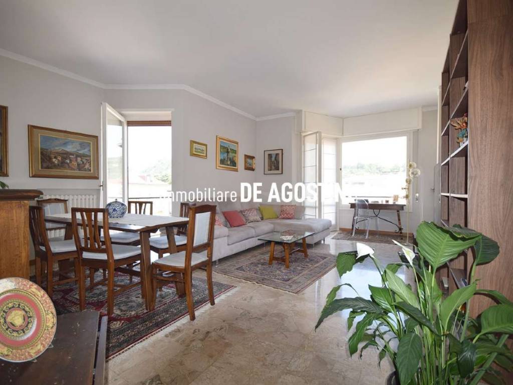 appartamento in vendita ad Arona