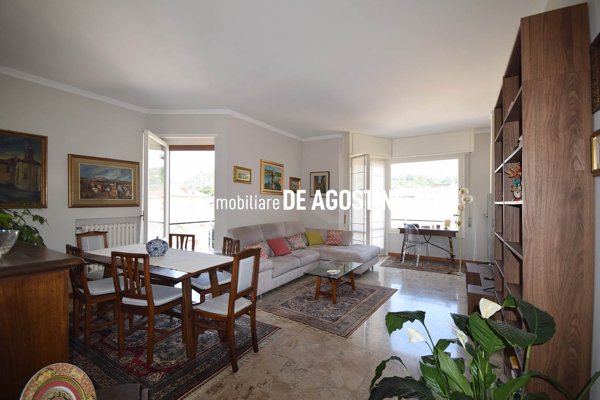 appartamento in vendita ad Arona