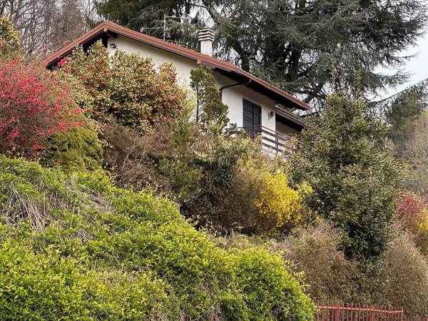 casa indipendente in vendita ad Arona