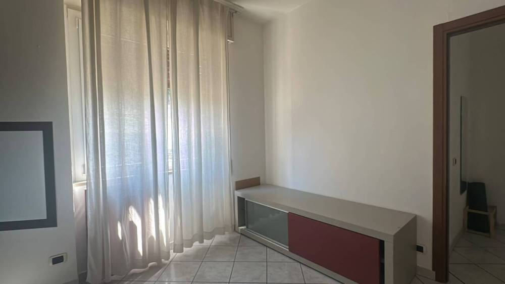 appartamento in vendita ad Arona in zona Mercurago