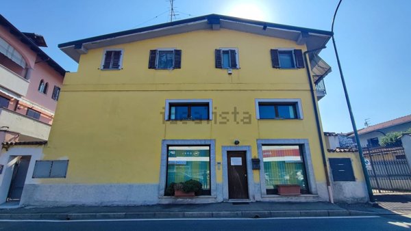 appartamento in vendita ad Arona