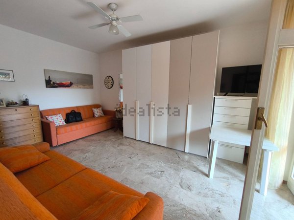 appartamento in vendita ad Arona in zona Mercurago