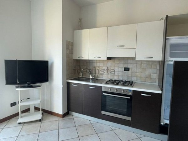 appartamento in vendita ad Arona in zona Mercurago
