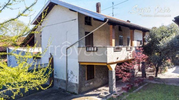 casa indipendente in vendita a Barengo