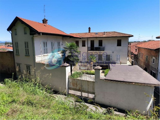 appartamento in vendita a Barengo