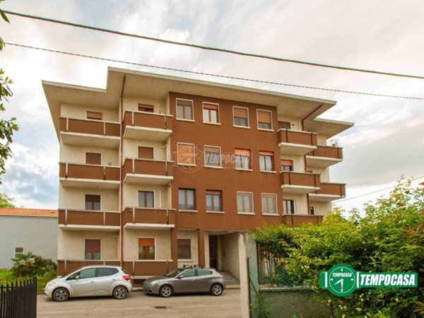 appartamento in vendita a Bellinzago Novarese