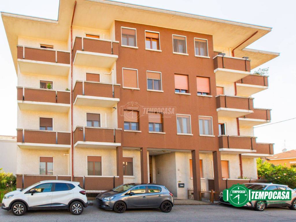 appartamento in vendita a Bellinzago Novarese