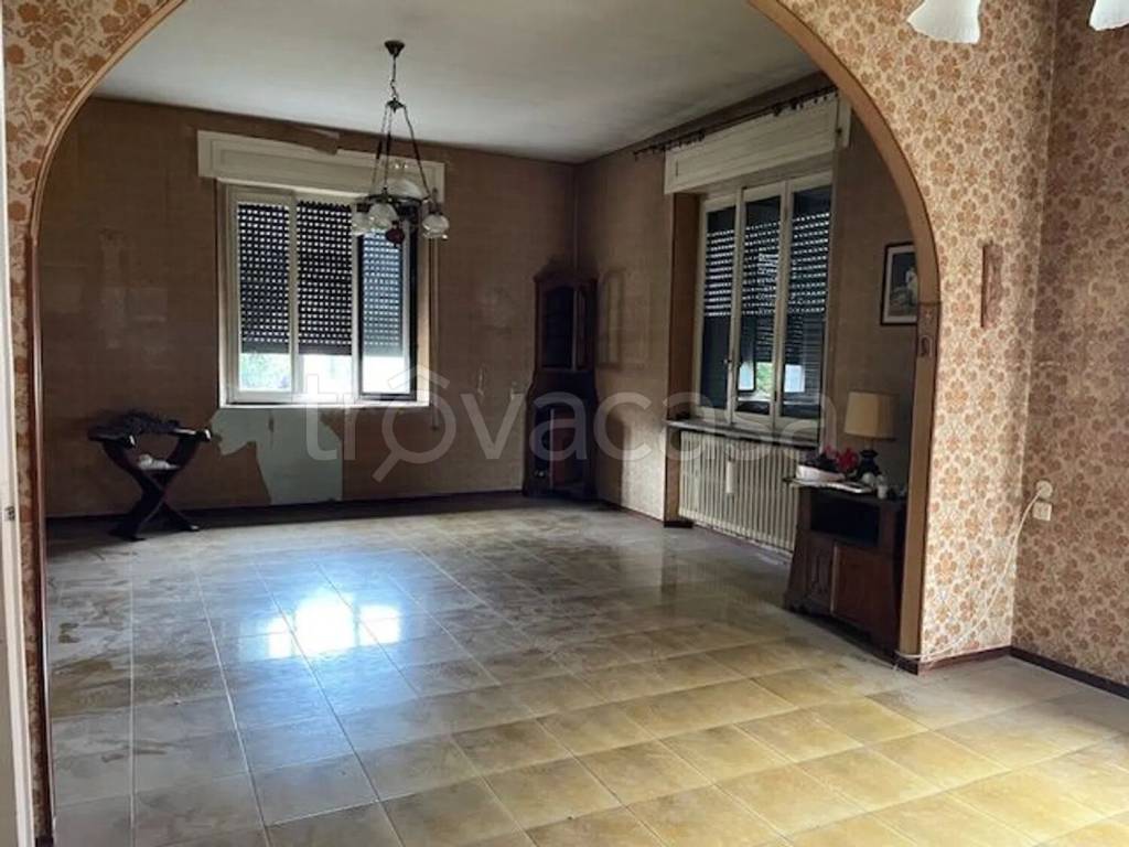 casa indipendente in vendita a Bellinzago Novarese