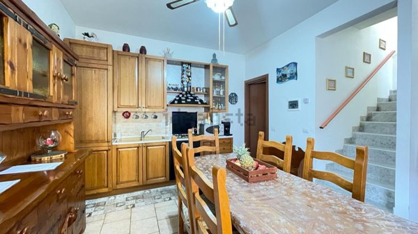 casa semindipendente in vendita a Bellinzago Novarese