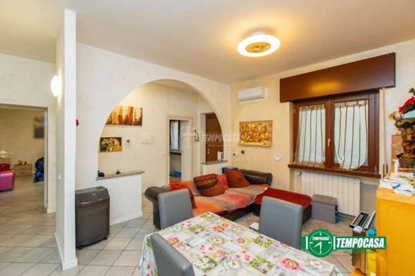 appartamento in vendita a Bellinzago Novarese