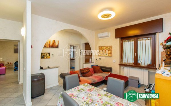 appartamento in vendita a Bellinzago Novarese