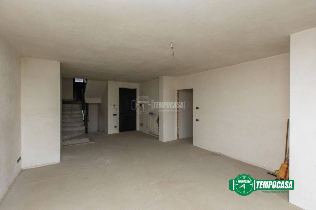 casa indipendente in vendita a Bellinzago Novarese