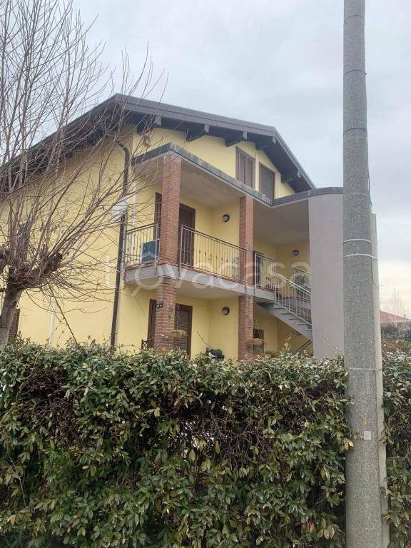 appartamento in vendita a Bellinzago Novarese