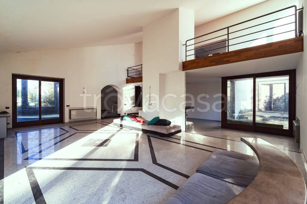 villa in vendita a Bellinzago Novarese
