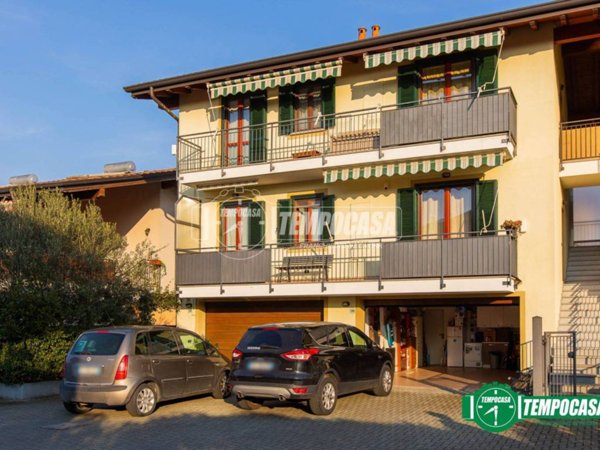appartamento in vendita a Bellinzago Novarese