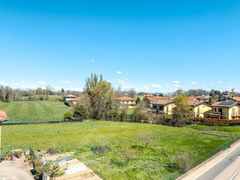 appartamento in vendita a Bellinzago Novarese