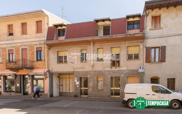 casa indipendente in vendita a Bellinzago Novarese